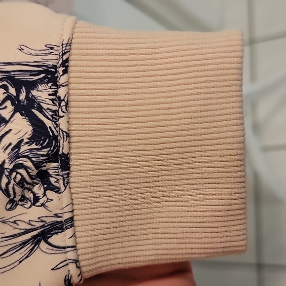 NWOT ELLANDEMM Perisienne Sweatshirt - Picture 6 of 16